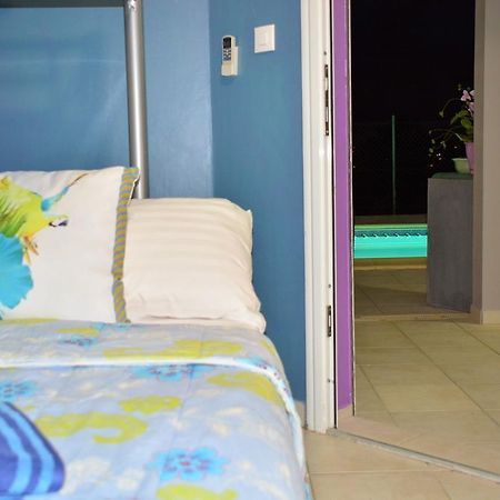 Villa Amethyste Avec Grande Piscine Privee, Jardin Clos, Parking Prive Le Robert Exterior foto